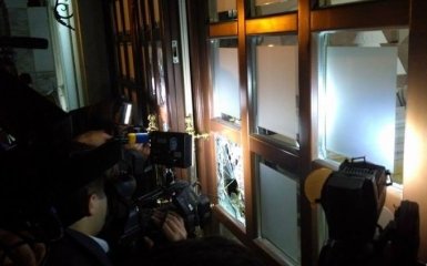 В Одессе произошли стрельба и захват заложников: появились детали, впечатляющие фото и видео