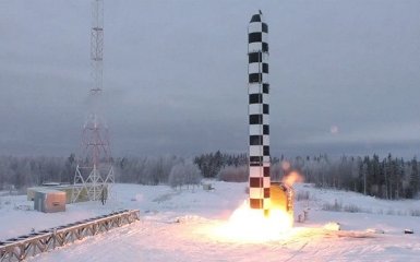 Россия похвасталась успешным испытанием новой баллистической ракеты: появилось видео