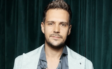 Мілош Бикович