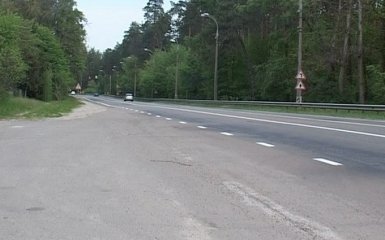 У Києві шукають чоловіка, який розчленував дівчину: опубліковані фото і відео