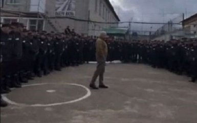 Російські ПВК вербують на війну засуджених за зґвалтування і вбивства