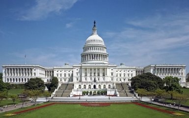 В Сенаті США закликають розблокувати поставки Україні ППО та винищувачів