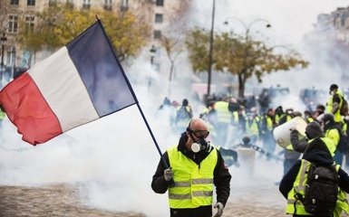 Як Росія бере участь в протестах у Франції: Геращенко дала чітке пояснення