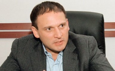 Нардеп Добкин повеселил странным поведением в Раде: появилось видео