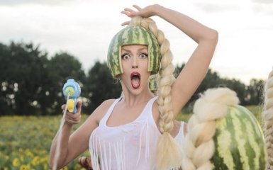 Полякова повеселила забавным роликом на свою новую песню: опубликовано видео