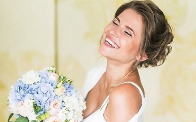 Звезда клипа о "лабутенах" вышла замуж: опубликованы фото
