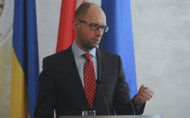 У Яценюка назвали свої прізвища для Кабміну