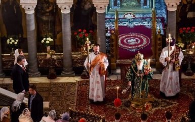 Порошенко показал, где молился в пасхальную ночь: опубликованы фото