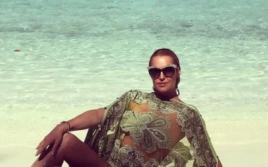 Волочкова в бикини ответила на критику в сети: опубликовано видео