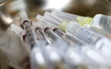 Степанов заявив про нестачу коштів на вакцинацію проти коронавірусу у проєкті бюджету