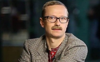 Известный украинский журналист оказался образцовым снайпером: появилось фото