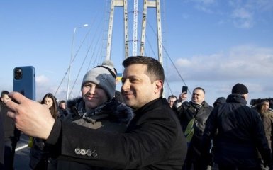Зеленський святкує день народження — що попросив президент в українців