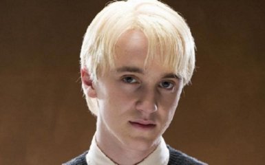 Слишком сексуальный - звезда Гарри Поттера подорвал сеть фото с идеальным прессом