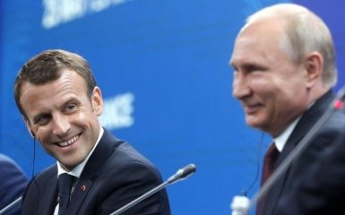 Макрон и Путин проведут срочные переговоры из-за Украины - что случилось