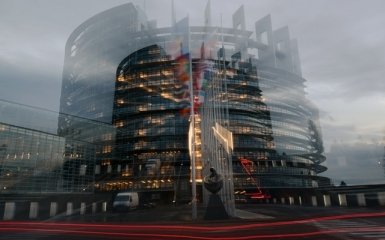 Европарламент поддержал безвизовый режим для Украины