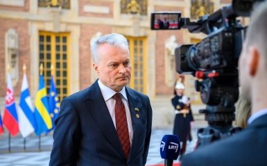 Президент Литви виключив поступки Росії щодо калінінградського транзиту