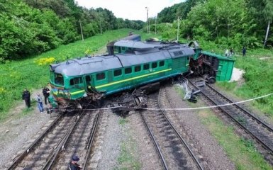 Железнодорожную аварию в Хмельницкой показали с высоты птичьего полета