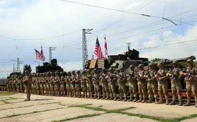 В стране, с которой враждует РФ, появились танки США: опубликованы фото и видео