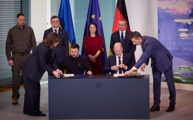 Володимир Зеленський та Олаф Шольц