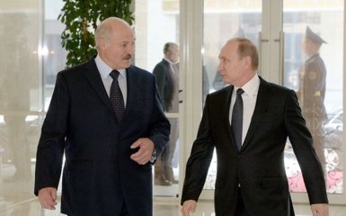 Кремль может устроить Лукашенко переворот и оставить в Беларуси свои войска - белорусский политолог