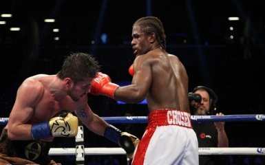 "Украинский лев" сенсационно проиграл американцу: видео нокаута и фотогалерея боя