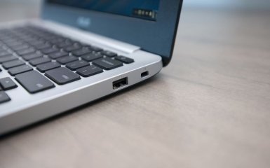 В украинском селе купили ноутбук за 200 тысяч: сеть взбудоражена