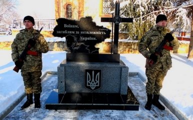 В Старобельске прошло торжество в честь 73 годовщины освобождения (8 фото)