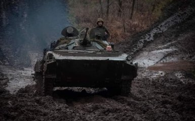 ЗСУ завдають потужних ударів по армії РФ на Донбасі та продовжують контрнаступ на півдні України
