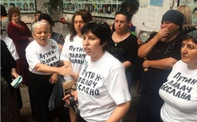 Вирок жінкам, які виступили проти Путіна, підірвав соцмережі