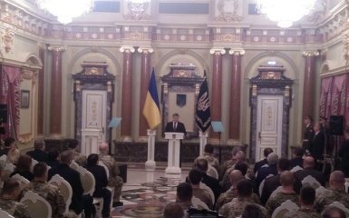 Порошенко поддел Кремль за его трусость