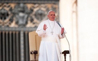 Папа Римский призвал к снижению напряженности вокруг Украины