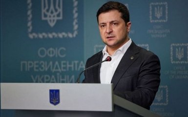 Зеленский выступил с обращением после ракетных ударов РФ по гражданским объектам