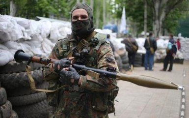 Обострение на Донбассе: соцсети посмеялись над сводками боевиков ДНР