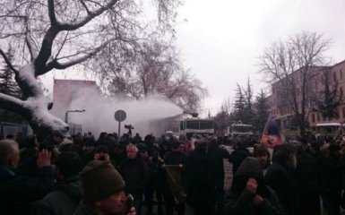 В Турции разогнали акцию протеста против "друга Путина": опубликовано видео