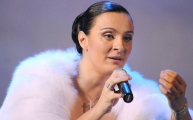 Популярную российскую певицу высмеяли в сети за неграмотность