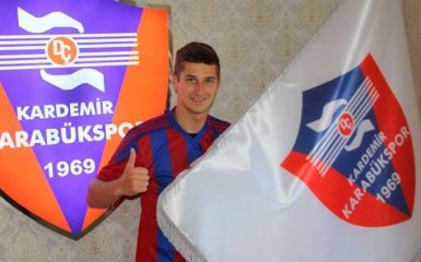 Футболист "Днепра" перешел в турецкий клуб: опубликовано видео