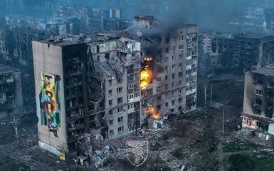 Убегают с тонущего корабля: Череватый о выходе вагнеровцев из Бахмута