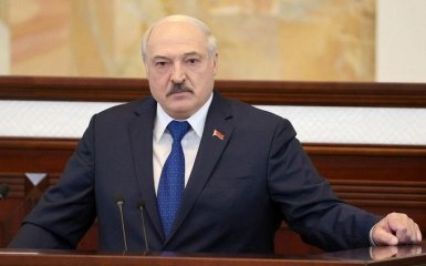 Лукашенко начал угрожать Украине после скандала с Ryanair