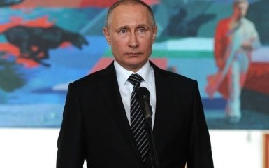 Путін посумував за своїми убитими військовими: опубліковано відео