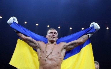 "Москва 2018 - бам! Батя в будівлі!": Усик емоційно прокоментував перемогу над Гассієвим