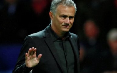 Легендарного Моурінью звільнили з "Манчестер Юнайтед"