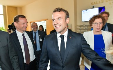 Эммануель Макрон