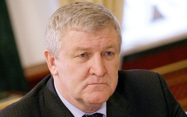 Подозреваемый в халатности экс-министр обороны сравнил себя с Шуриком из «Кавказской пленницы»