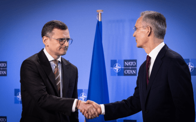 Кулеба і Столтенберг