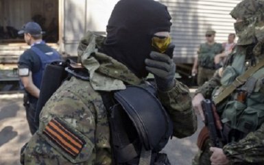 "Наші навіть вилізти бояться": бойовики на Донбасі шоковані новою зброєю ЗСУ