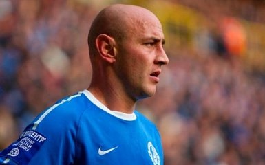 "Днепр" расстался с семью футболистами