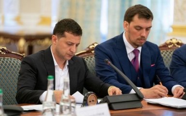 Гончарук объяснил, почему Кабмин уволил Кличко