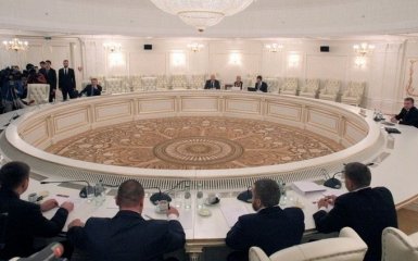 Негайно скасуйте: Україна висунула категоричну вимогу Росії по Донбасу