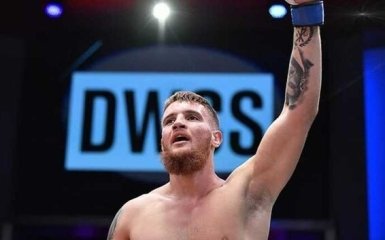 Украинский боец Потеря проиграл бразильцу в UFC