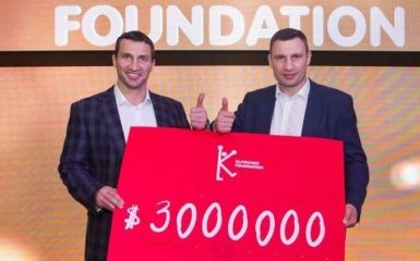 Кличко зібрав рекордні пожертви на свій ювілей: опубліковані фото